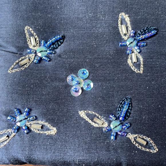 Hand beaded navy blue dragonfly purse - Picture 3 of 8